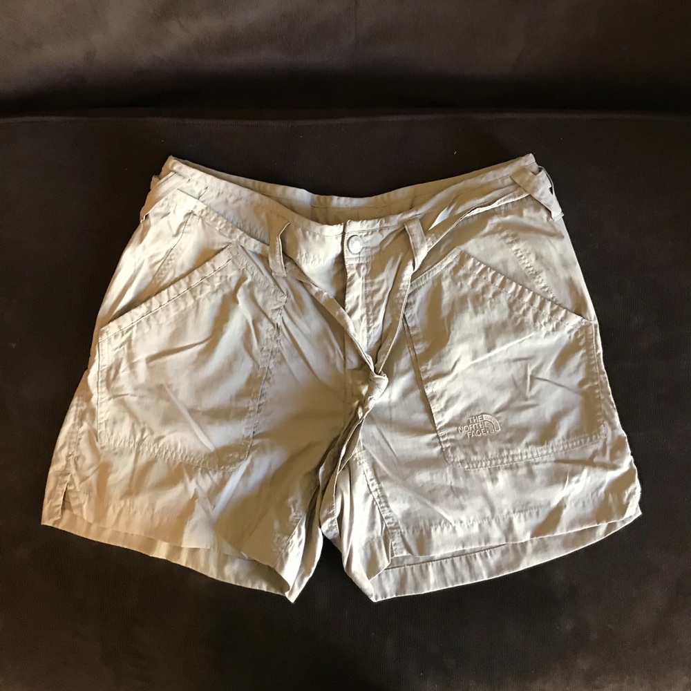 Shorts, Women’s Tan “The North Face” hiking shorts